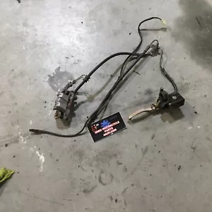 05-09 HYOSUNG GT650R FRONT MASTER CYLINDER WITH CALIPER 59600HP9201 - Bild 1 von 16