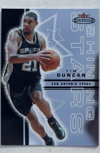 Tim Duncan 2003 Fleer Mystique Shinning Stars #9 Seriennummeriert 418/500 - Bild 1 von 2