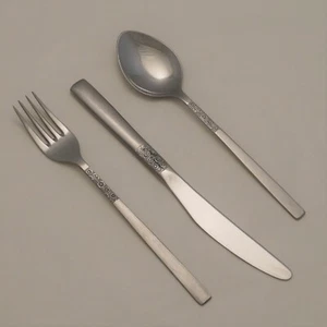 LOVE STORY Design Viners of Sheffield Stainless Steel Cutlery - Picture 1 of 3