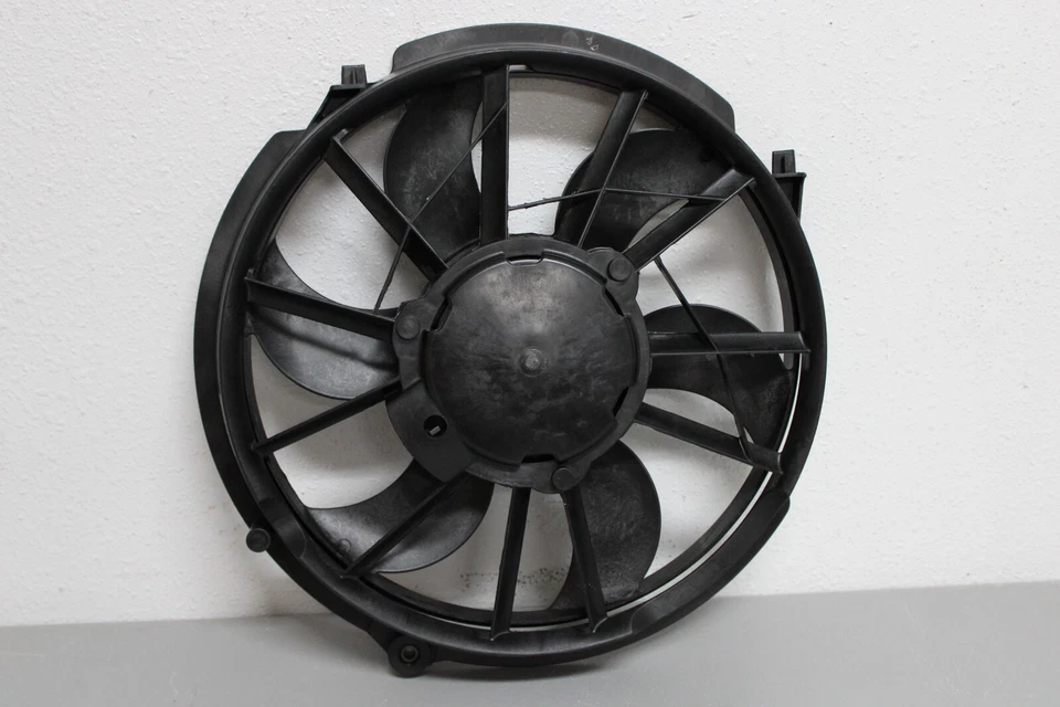 1996 2007 FORD TAURUS & MERCURY SABLE (RAD) COOLING FAN Foto 1 de 4
