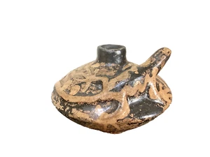 Vintage Studio Art Clay Pottery VASE Sculpture w/ 3-D LIZARD, Signed and Dated - Picture 1 of 7