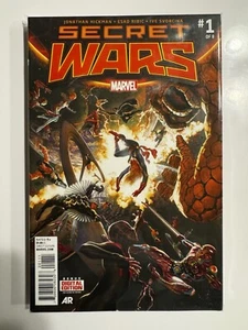 Secret Wars #1 - 1st Appearance God Emperor Doom - Marvel 2015 - NM+ - Bild 1 von 1