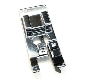 Overcast Foot #672484-AGA10 for Toyota & All Universal Low Shank Machines - Bild 1 von 3
