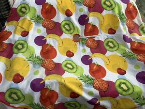Round Patio Tablecloth with Umbrella Hole & Zipper Closure Colorful Fruit - Picture 1 of 6