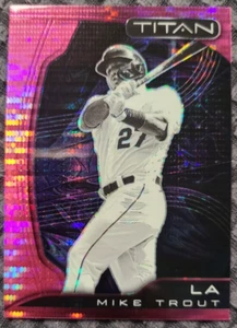 2022 Panini Chronicles - Titan Pink Pulsar Prizm #20 Mike Trout - Foto 1 di 2