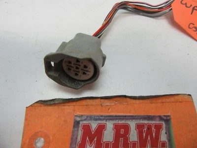 WIRE PLUG CONNECTOR OFF CRUISE SPEED CONTROL ACTUATOR UNIT SPEED COMPUTER SERVO - Image 1 of 4