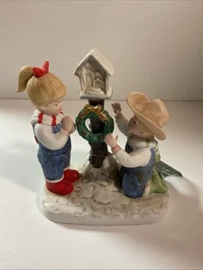 Vintage 1985 Homco Denim Days #1519 "A Child Is Born" Figurine VERY NICE! - Picture 1 of 5