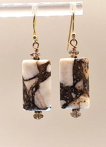 Vtg Wild Horse Magnesite Stone Rectangle Gold-Plated Dangle Pierced Earrings - Picture 1 of 4