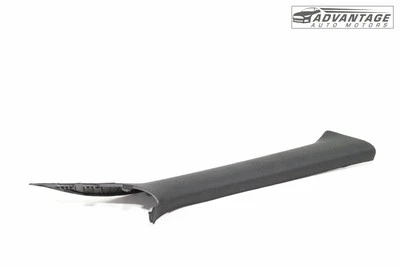 CHRYSLER 300 2015-2023 PARABRISAS LADO DERECHO CUBIERTA DE PILAR PANEL DE MOLDURA OEM Foto 1 de 4