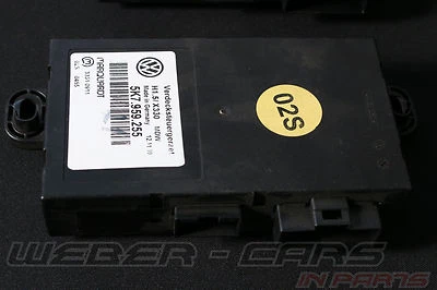 Centralina per Azionamento Cappotta Sinistro Posteriore L 5K7959255 VW Golf VI - Immagine 1 di 4