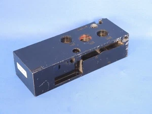 MAC 92B-000BJ1 end piece 1/4" NPT Manifold Base for MAC valves - Picture 1 of 4