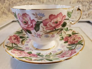 Paragon Cup Saucer majesty the queen mint perfect floral pattern - Picture 1 of 5