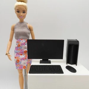 1/6 Scale Doll Furniture Decor Home Computer Black CPU Barbie Integrity Diorama - Afbeelding 1 van 8
