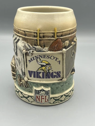Vintage Vikings FOOTBALL Ceramic Beer Stein Mug 3D Hand Painted NFL Cover