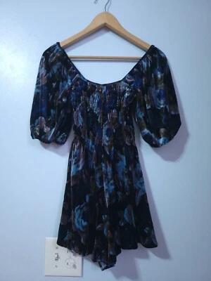 Mameluco de terciopelo floral azul para mujer URBAN OUTFITTERS talla XS Foto 1 de 4