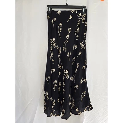 Юбка миди CAROLE LITTLE миниатюрная черная с цветочным рисунком размер 4 - Изображение 1 из 4