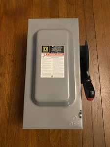 Square D H362 Sicherungstrennschalter 3-polig 60 Amp 600VAC NEMA 1 Gehäuse - Bild 1 von 3