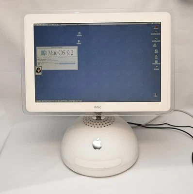Apple iMac G4 17” OS9.2.2  - 800mhz - 256Mb ram - 60GB HDD  - A6498 - Image 1 of 4