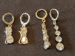 Ein schönes Paar Silber Ohrringe, S925, Ohrhänger, klare Steine, neu - Bild 1 von 4