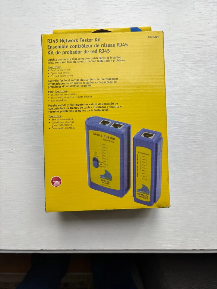 Datashark RJ45 Network Cable Tester with Case and Patch Cords New in box Pa70025 - Image 1 of 1