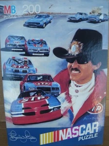 Vtg 1991 Milton Bradley 200pc jigsaw puzzle Richard Petty #43 NASCAR SEALED - Picture 1 of 6