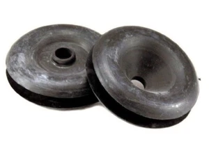 Land Rover Defender 90 110 130 Chassis Wiring Grommets x2 589452 New - Picture 1 of 2