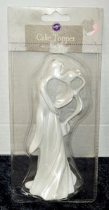 WILTON Cake Toppers, Bride And Groom White Abstract Modern NEW - Picture 1 of 5