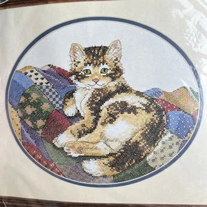 Dimensions 1996 Stamped Cross Stitch Kit Patchwork Puss 15" x 13" 3163 NIP Cat - Picture 1 of 5