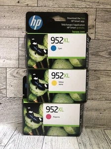 Jeu d'encre cyan, magenta, jaune HP 952XL L0S61AN L0S64AN L0S67AN Set Exp 04/2025 - Photo 1/5