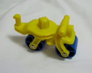 Fisher Price Little People Circus Train Bike From Parade Pals Carnival Bicycle - Picture 1 of 3