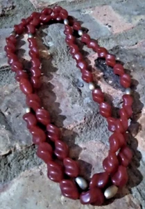Necklace Red and Gold Tone Beaded Costume Jewelry Vintage - Picture 1 of 8