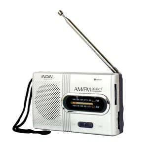 AM/FM Portable AM 530-1600 FM 88-108 KHz Pocket World Receiver Universal Radio - Foto 1 di 11