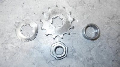 1979 KAWASAKI KX80 KX 80 A1 RODA DENTADA COM ESPAÇADOR E PORCA 13T 13144-1023 - Imagem 1 de 4