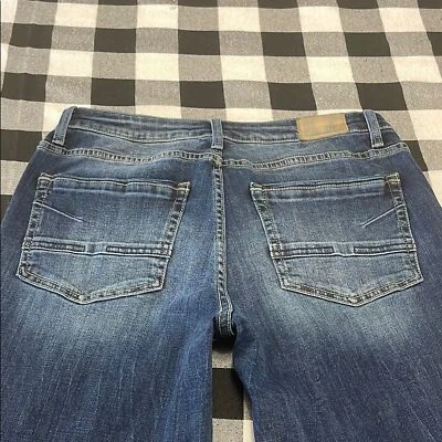 Jeans Capri Fivela BKE Gabby Curvy Fit Cintura Alta Tamanho 28 Elástico Escuro - Imagem 1 de 4