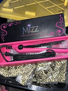 Professional Hair Straightener Flat Iron New In Box - Picture 1 of 3