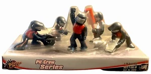 2005 Winner's Circle NASCAR Pit Crew Series Blue Red Team Set Scale 1:24 - Bild 1 von 5