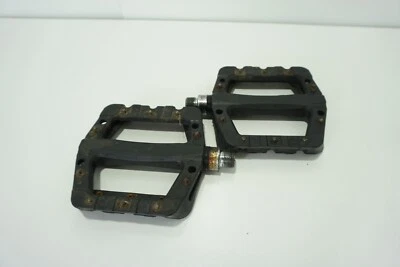 PLASTIC PLATFORM PEDALS BALCK MTB PLATFORMS - Image 1 of 3