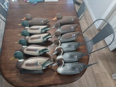flambeau Set 0f  11 floating Duck decoys carrying bag and  Weights Mallard/Pinta - Image 1 of 4