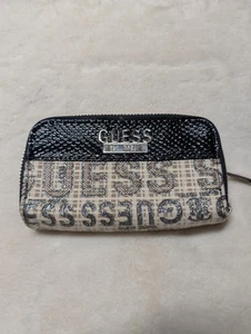 Guess Purse Double Zipped Compartments ID Cards Coins Black Womens Leather - Picture 1 of 6