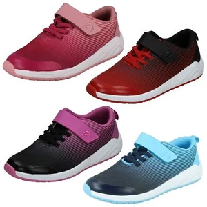 Entrenadores con cordones Aeon Pace By Clarks para niños precio de venta £36.00 a £44.00 - Imagen 1 de 10