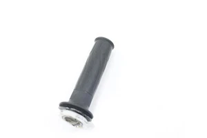 12-24 YAMAHA SUPER TENERE RIGHT THROTTLE GRIP - Picture 1 of 5