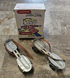 Chicago 131 Jr. Patines Flying Scout Metal TOTALMENTE NUEVOS - Imagen 1 de 12