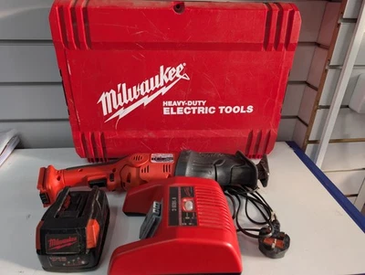 Milwaukee PSH 18 Cordless 18v  & 18v Battery & Charger Read Description. - Image 1 of 4