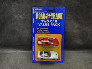 Maisto Road & Track #58 - '97 Corvette & Corvette ZR-1 Two Car Value Pack 15085 - Bild 1 von 4