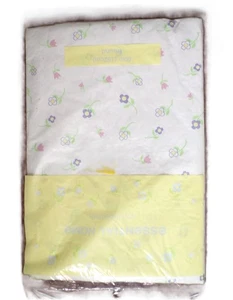 Tablecloth, simple flowers on white vinyl, 60" diameter, round, maybe flannel ba - Picture 1 of 2