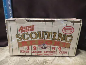 1994 ACTION PACKED BASEBALL SEALED (18 KARAT GOLD MICHAEL JORDAN OR JETER) - Picture 1 of 4