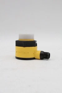 Banner T30SL1Q 3 Color Indication Sensor - Bild 1 von 4