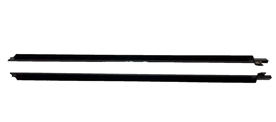 Toyota Genuine Celica ZZT23# Outside Door Belt Moulding LH & RH Set OEM - Imagem 1 de 1