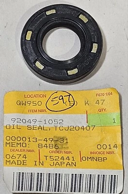 1 оригинальное масляное уплотнение картера Kawasaki из старых запасов 20x40x7 KX80 KX125 KX60 92049-1052 - Изображение 1 из 3