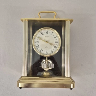 Reloj Citizen Cuarzo Abrigo Tono Dorado Caja Vidrio Mango Péndulo Giratorio Foto 1 de 4